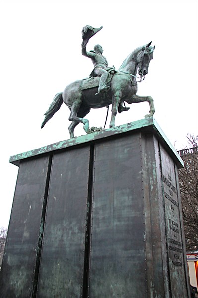 199-Памятник королю Вильгельму II